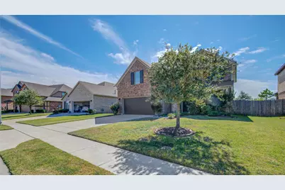 12902 Oak Falls Drive, Pearland, TX 77584 - Photo 2