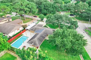 203 22nd Ave N, Texas City, TX 77590 - Photo 26
