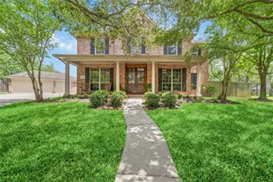12403 Morning Rain Dr, Tomball, TX 77377 - Photo 2
