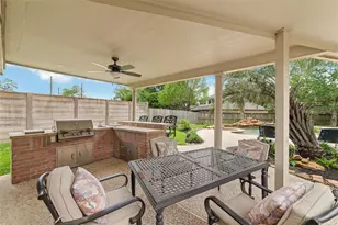 12403 Morning Rain Dr, Tomball, TX 77377 - Photo 6