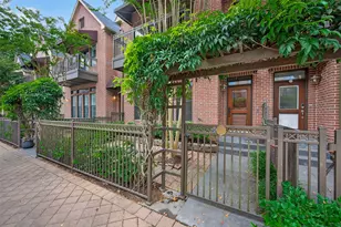 28 Riva Row, Spring, TX 77380 - Photo 4