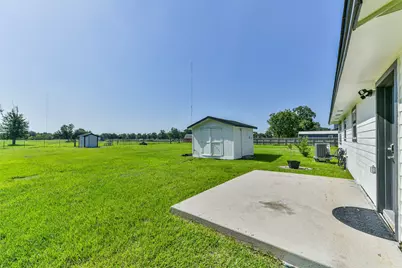 8203 County Road 198, Alvin, TX 77511 - Photo 6