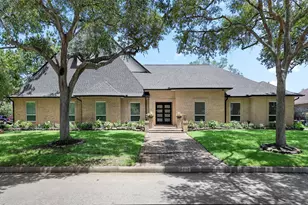 3012 Sea Pines Pl, League City, TX 77573 - Photo 1