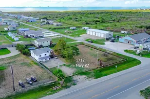 1712 Hwy 87, Crystal Beach, TX 77650 - Photo 36