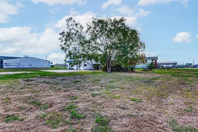 1712 Hwy 87, Crystal Beach, TX 77650 - Photo 44