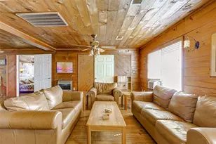 1712 Hwy 87, Crystal Beach, TX 77650 - Photo 8