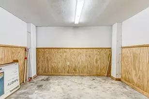 1712 Hwy 87, Crystal Beach, TX 77650 - Photo 26