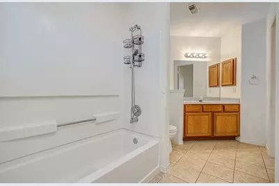 12203 Heritage Grove Drive, Houston, TX 77066 - Photo 34
