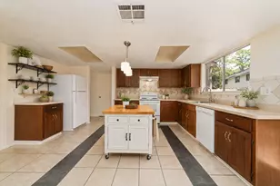25402 Mill Pond Ln, Spring, TX 77373 - Photo 8