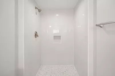 6619 Maybank Drive, Houston, TX 77055 - Photo 18