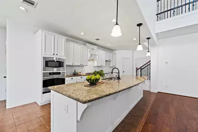 9210 Cold Hollow Lane, Missouri City, TX 77459 - Photo 8