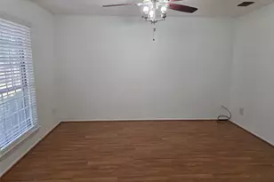 12177 Sharpview Dr, Houston, TX 77072 - Photo 4