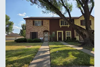 12177 Sharpview Drive, Houston, TX 77072 - Photo 2