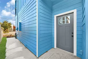 7602 Avenue J, Houston, TX 77012 - Photo 4