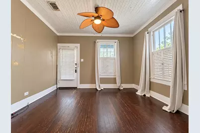 4417 Avenue O 1/2, Galveston, TX 77550 - Photo 10