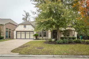 70 S Almondell Cir, The Woodlands, TX 77354 - Photo 1