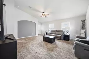 712 Rim Water Dr, Alvin, TX 77511 - Photo 6