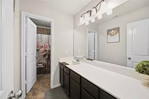712 Rim Water Dr, Alvin, TX 77511 - Photo 26