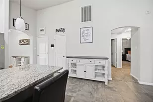 712 Rim Water Dr, Alvin, TX 77511 - Photo 8