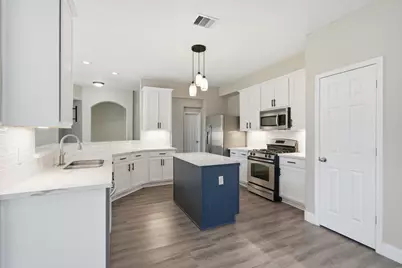 2810 Lockeridge Pines Drive, Spring, TX 77386 - Photo 6