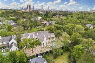 19 Willowron Dr, Houston, TX 77024 - Photo 36