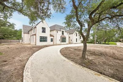 19 Willowron Drive, Houston, TX 77024 - Photo 2
