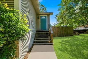 146 Creekside Dr, Onalaska, TX 77360 - Photo 4