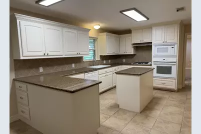 2402 Cypress Street, Galveston, TX 77551 - Photo 16