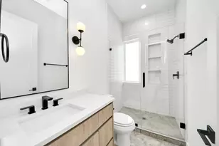 1601 W 25th St, Houston, TX 77008 - Photo 32