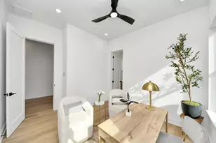 1601 W 25th St, Houston, TX 77008 - Photo 6