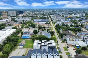 1601 W 25th St, Houston, TX 77008 - Photo 40