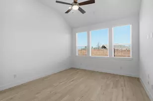 446 Hillview Nature Dr, New Caney, TX 77357 - Photo 10