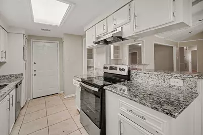 9707 Mackworth Drive, Stafford, TX 77477 - Photo 12