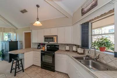 893 Lakeshore Drive, Brookeland, TX 75931 - Photo 18