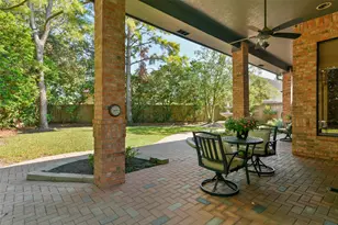 3522 Emerald Falls Ct, Houston, TX 77059 - Photo 32