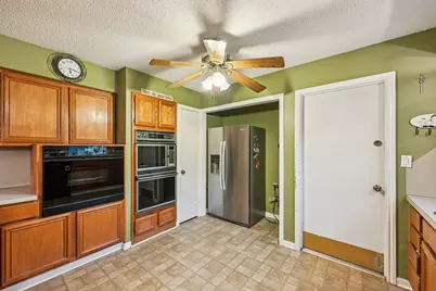 2918 Crest Park Drive, Houston, TX 77082 - Photo 18