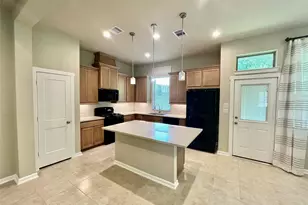 110 Handley Dr, Montgomery, TX 77316 - Photo 14