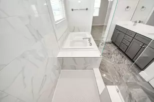 2719 Clinton Dr, Houston, TX 77020 - Photo 26
