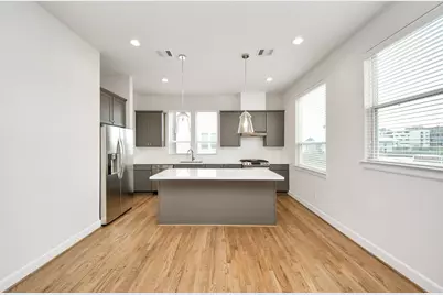 2719 Clinton Drive, Houston, TX 77020 - Photo 14