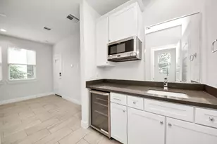2719 Clinton Dr, Houston, TX 77020 - Photo 34