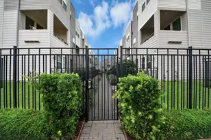 2719 Clinton Dr, Houston, TX 77020 - Photo 46