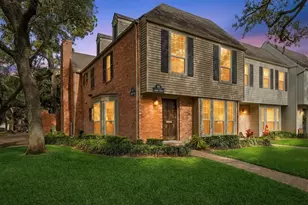 13050 Trail Hollow Dr, Houston, TX 77079 - Photo 1