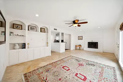 13050 Trail Hollow Drive, Houston, TX 77079 - Photo 14