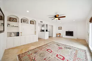 13050 Trail Hollow Dr, Houston, TX 77079 - Photo 14