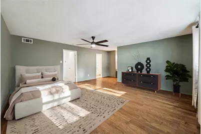 13050 Trail Hollow Drive, Houston, TX 77079 - Photo 22
