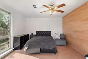 225 Palmyra St, Houston, TX 77022 - Photo 8