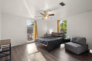 225 Palmyra St, Houston, TX 77022 - Photo 6