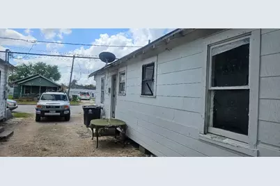 1411 McNeil Street, Houston, TX 77009 - Photo 10