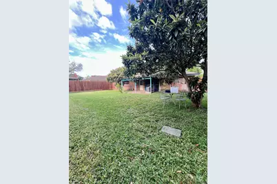 15119 McLeod Drive, Houston, TX 77060 - Photo 24