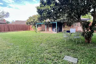 15119 McLeod Dr, Houston, TX 77060 - Photo 24